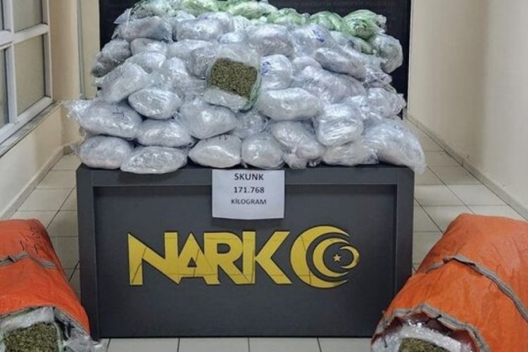 Batman'da 171 kilo 768 gram skunk ele ge&ccedil;irildi