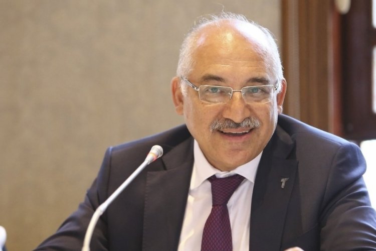 Mehmet B&uuml;y&uuml;kekşi otelde fenalaştı!