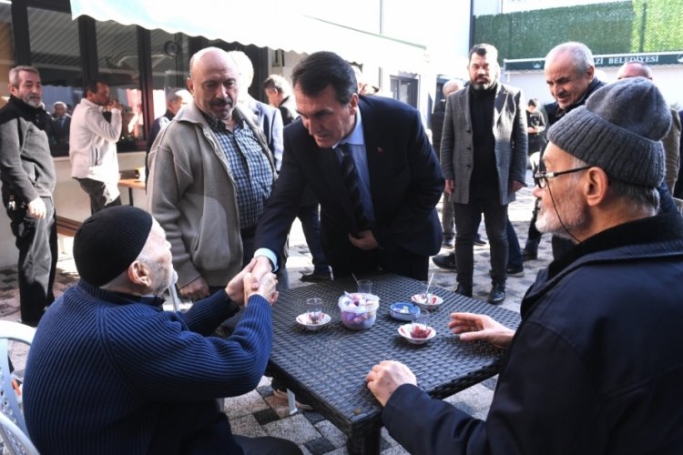 Osmangazi Belediyesi'nden camilere hizmet eli