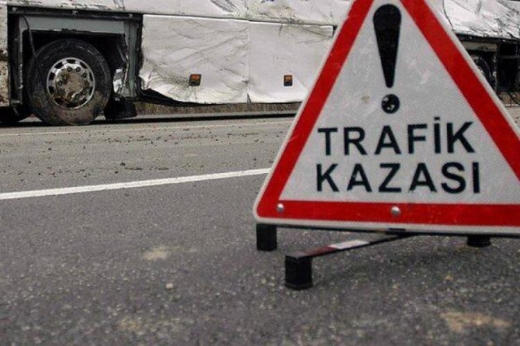 Erzurum Oltu'da trafik kazasında 3 kişi hayatını kaybetti