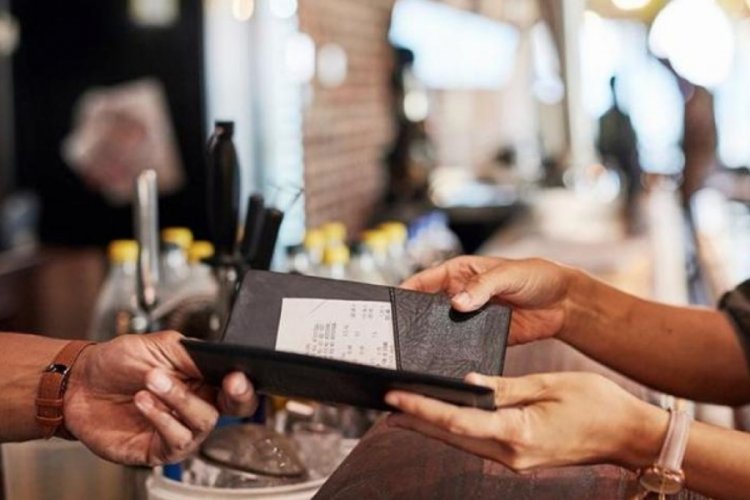 Pazartesi g&uuml;n&uuml; itibarıyla başlıyor: Kafe ve restoranlarda yeni d&ouml;nem!
