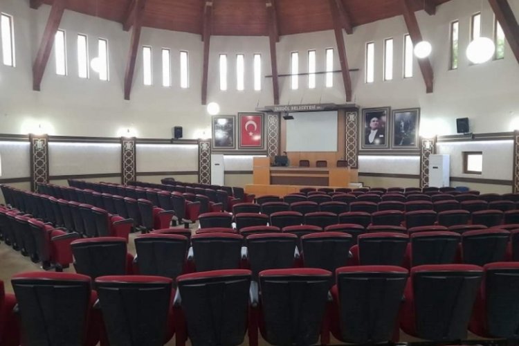 İneg&ouml;lspor da kongre ertelendi
