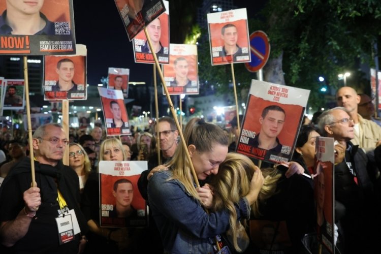 İsrail'de esir protestosu: Netanyahu iktidardayken hayatımız bu, felaket &uuml;st&uuml;ne felaket