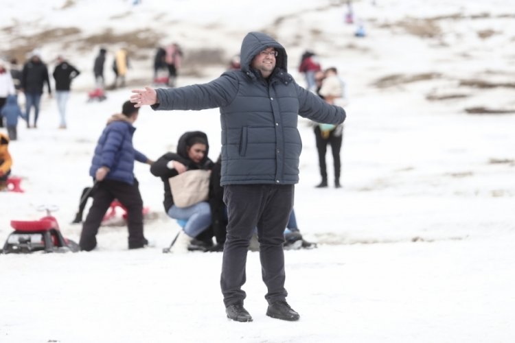 Uludağ'da yeni yıl hareketliliği başladı