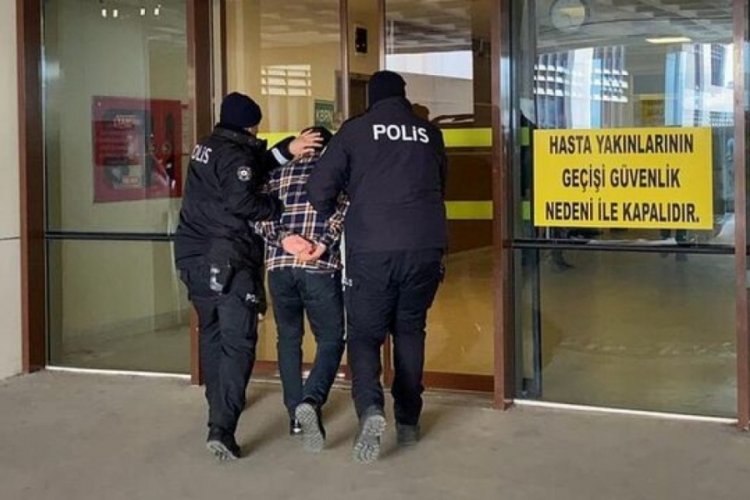 Edirne'de  hapis cezasıyla aranan şahıs  gece kul&uuml;b&uuml;nde eğlenirken yakalandı