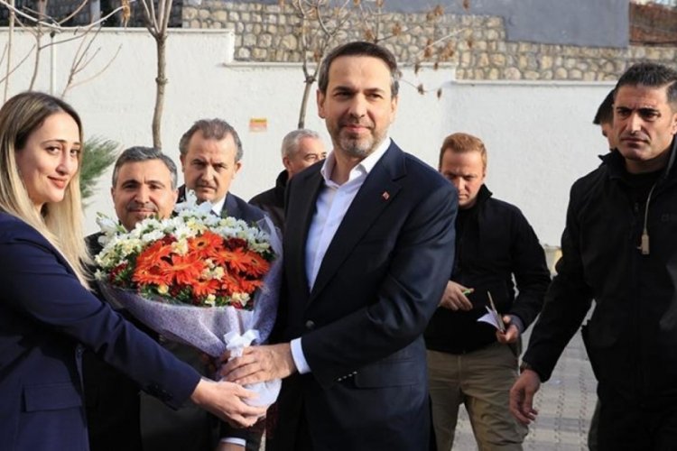Bakan Bayraktar Şırnak'ta bazı ziyaretlerde bulundu