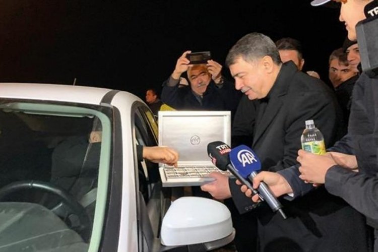 Ankara Valisi Şahin, yılbaşında g&ouml;rev yapan jandarma ve polisleri ziyaret etti