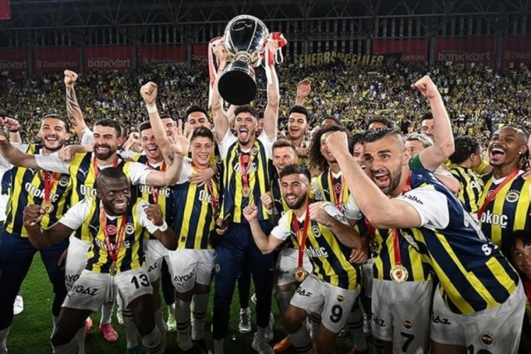 Fenerbah&ccedil;e, 2023'te kupa hasretini sonlandırdı