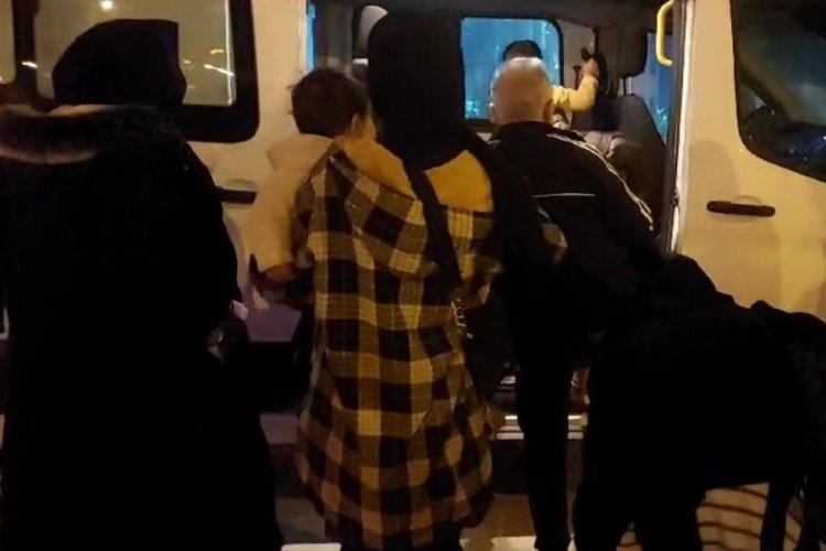 Balıkesir'de 8 d&uuml;zensiz g&ouml;&ccedil;men yakalandı!