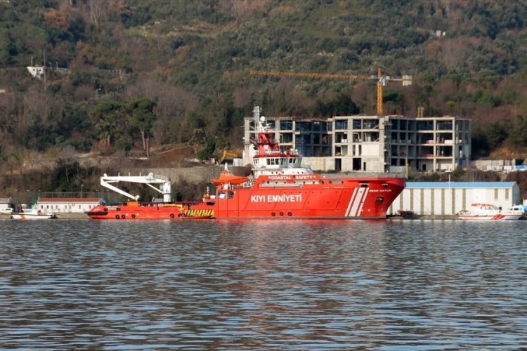 Zonguldak'ta fırtınada batan geminin kayıp 7 personeli 44 g&uuml;nd&uuml;r aranıyor