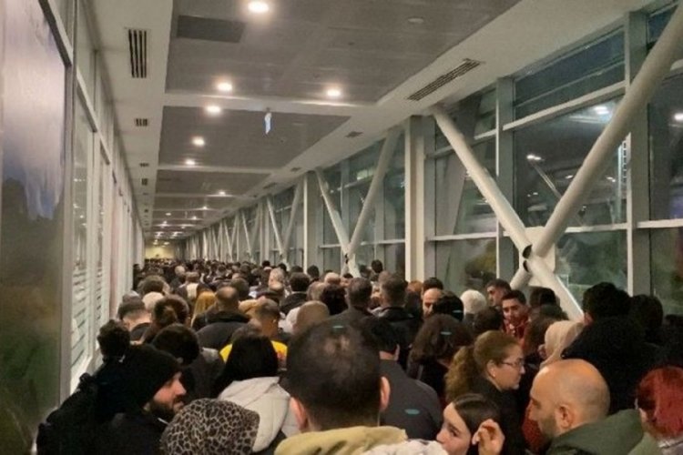 Sarp Sınır Kapısı'nda yılbaşı yoğunluğu