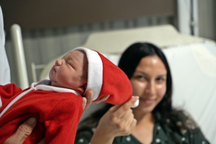 Kuzey bebek yeni yılın ilk saniyelerinde d&uuml;nyaya geldi