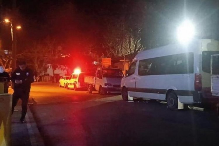 Kocaeli'de alkoll&uuml; m&uuml;şteri 'Bana parasız alkol vereceksiniz' diyerek olay &ccedil;ıkardı