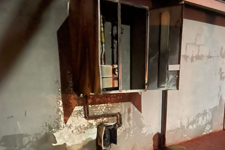 Bursa'da doğalgaz patlaması sonucu yangın &ccedil;ıktı!