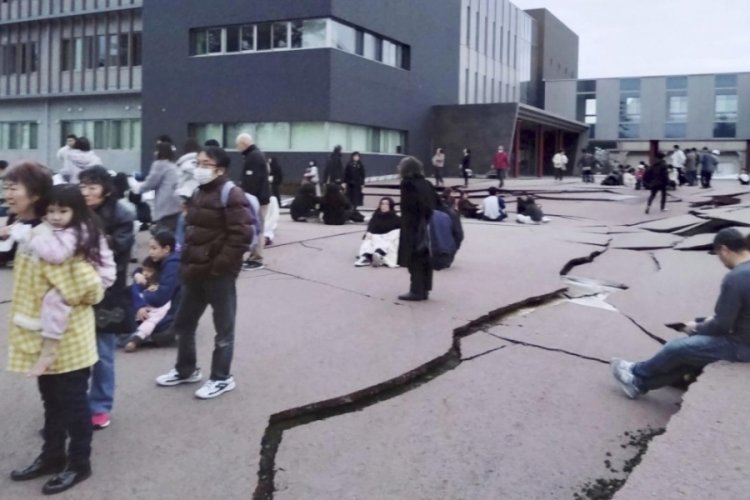 Japonya'daki depremde 48  kişi hayatını kaybetti