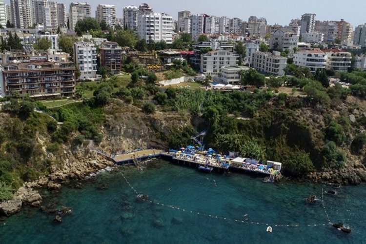 Antalya'da &uuml;niversiteli 2 gencin feci &ouml;l&uuml;m&uuml;!