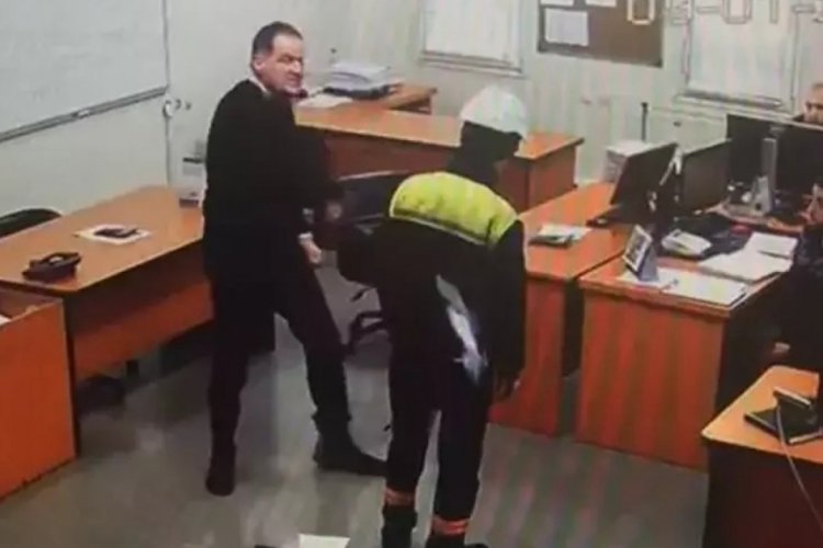 Fabrikada skandal g&ouml;r&uuml;nt&uuml;! Patronun yaptıkları Bakanlığı harekete ge&ccedil;irdi