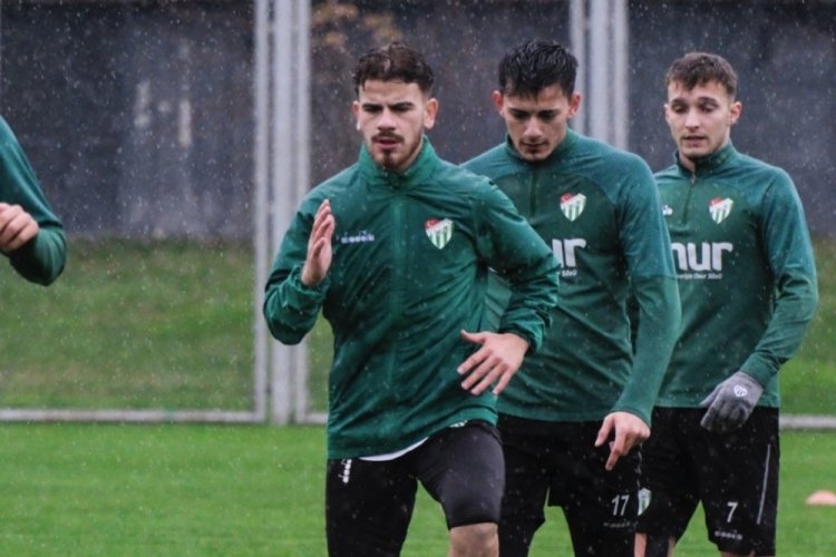 Bursaspor'da devre arası &ccedil;alışmaları başladı