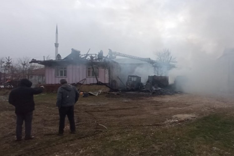 Samsun'da ev yangını