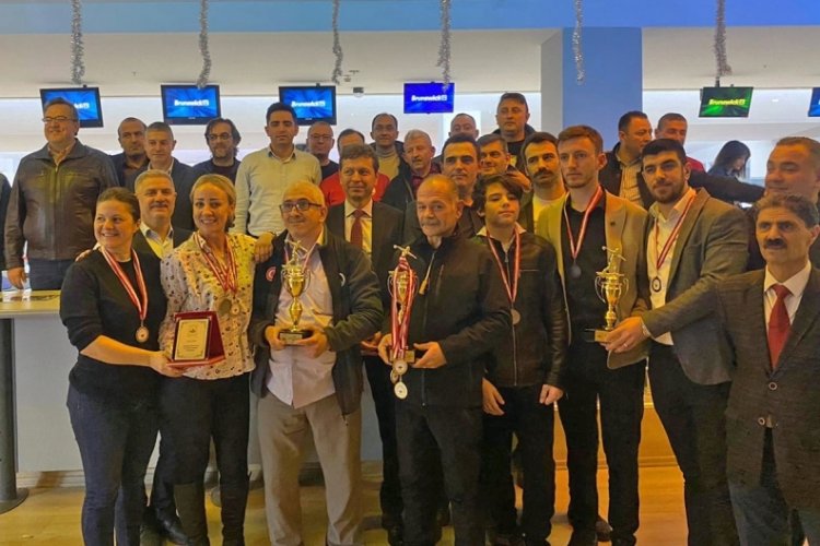 Bursa Osmangazi'nin şampiyonları belli oldu