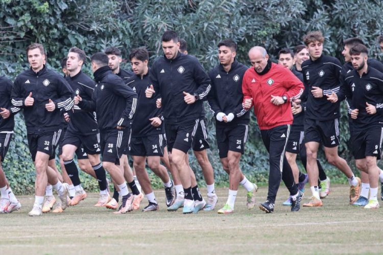 Altay antrenmanlara başladı