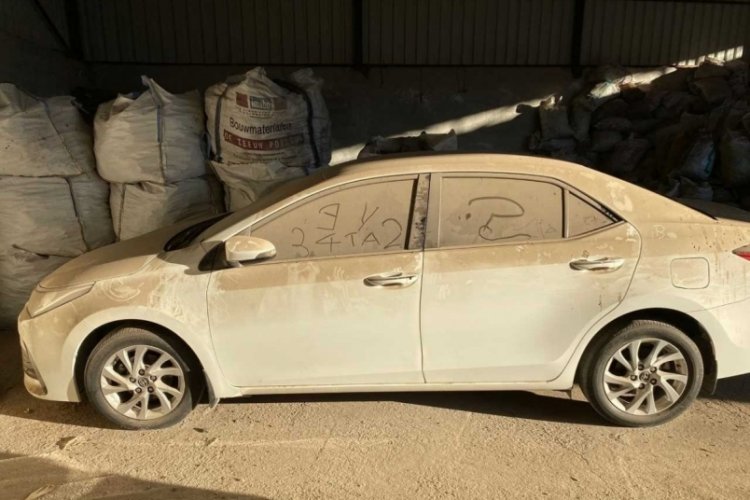 Osmaniye'de 2 yıl &ouml;nce &ccedil;alınan otomobil bulunarak sahibine teslim edildi