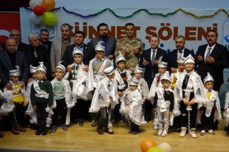 Van'da s&uuml;nnet ş&ouml;leni d&uuml;zenlendi!