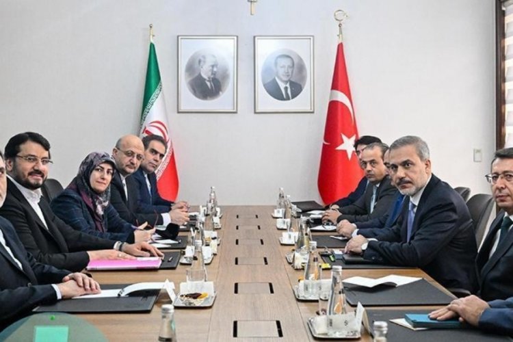 Bakan Fidan, İranlı Bakan Mehrdad Bezrpaş ile bir araya geldi