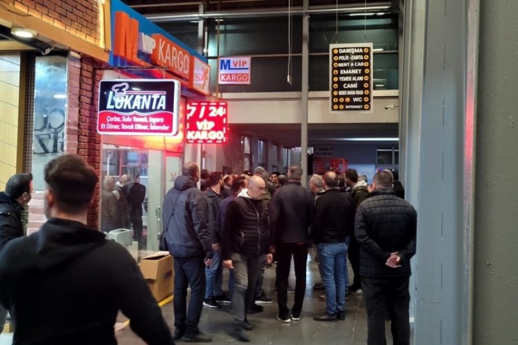Bursa'da Şehirlerarası Otob&uuml;s Terminalinde vatandaş ortalığı ayağa kaldırdı
