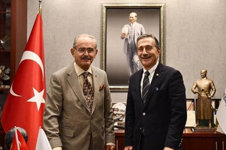 CHP'de '&ccedil;alıştay' krizi: Manidar ve siyasi hesaplı