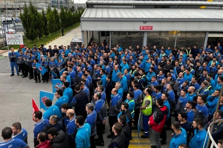 T&Uuml;RK Metal MESS'in teklifini kabul etmedi! Bursa'da iş&ccedil;iler bir kez daha eylem yaptı