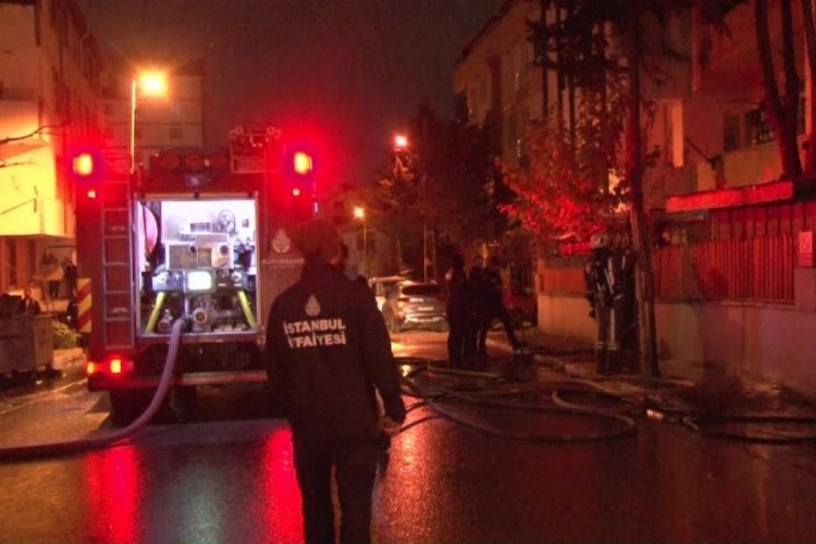 İstanbul'da doğalgaz borusu patladı! İki katlı bina tahliye edildi
