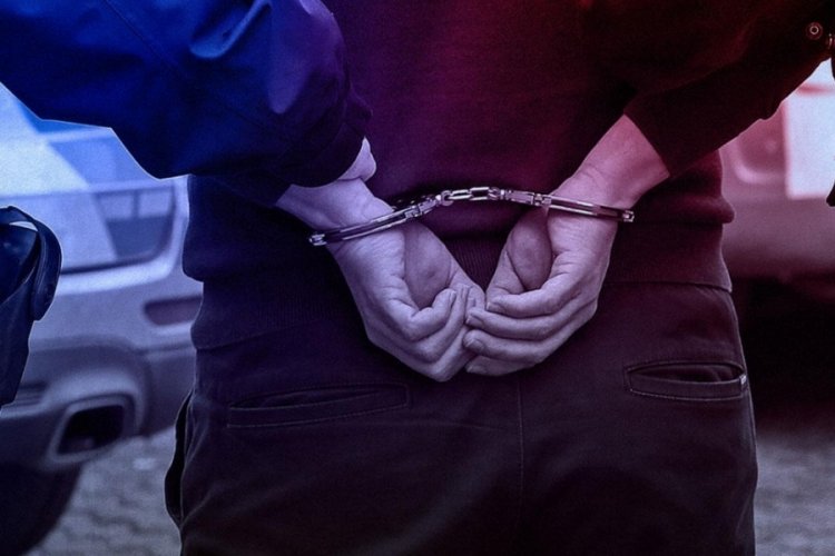 İzmir'de su&ccedil; &ouml;rg&uuml;t&uuml;ne y&ouml;nelik operasyon! 3 ş&uuml;pheli tutuklandı