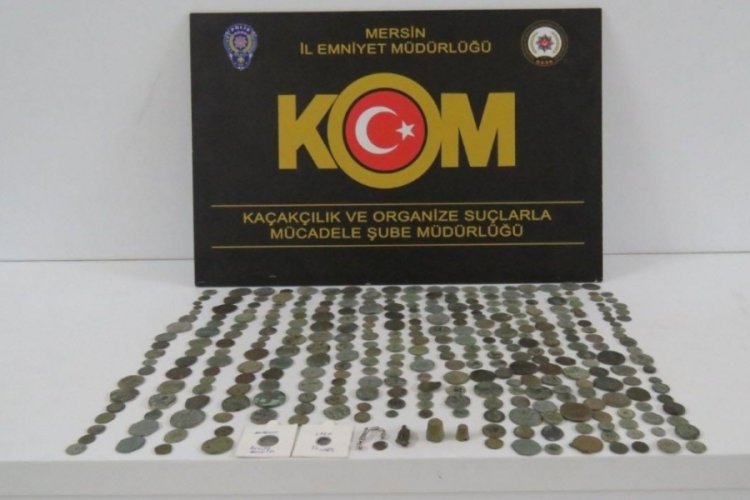 Mersin'de 325 sikke ve 4 obje ele ge&ccedil;irildi