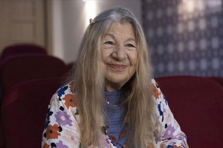 Ayla Algan kimdir?