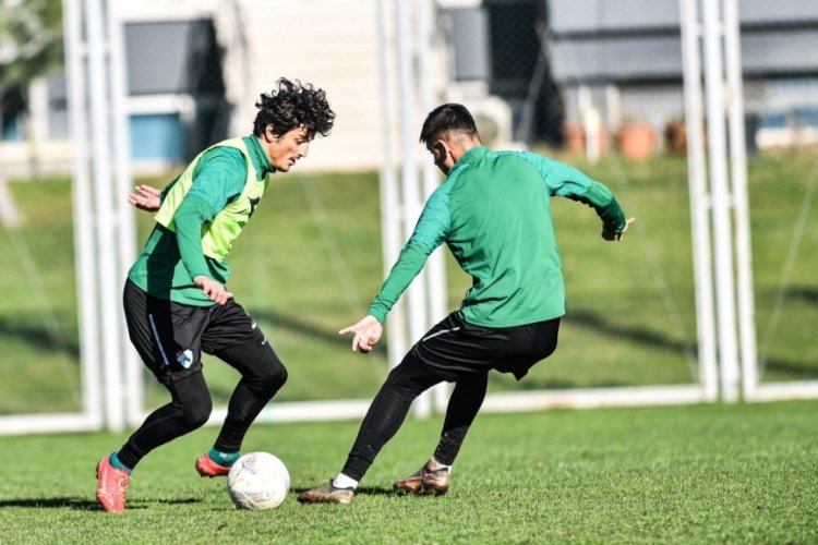 Bursaspor'da hazırlıklar devam ediyor
