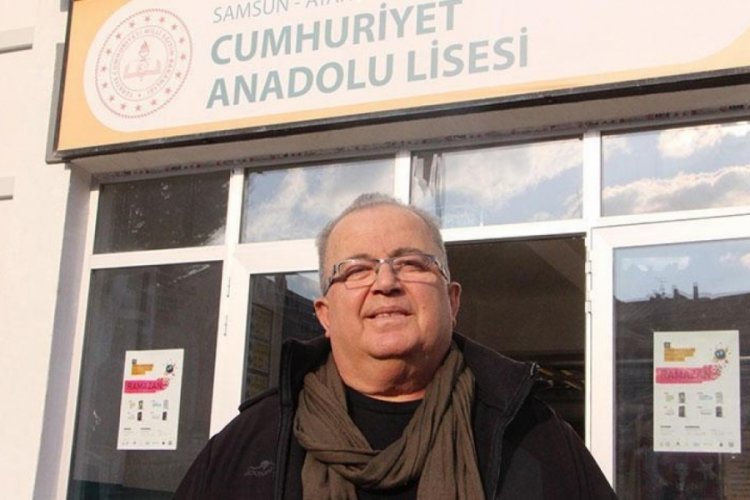 İlk atandığı okuldan 44 yıl sonra emekli oldu 