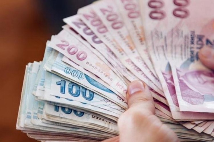 SSK ve Bağkur emeklilerine ilave artış yapılacak mı? İşte masadaki 3 ek zam se&ccedil;eneği