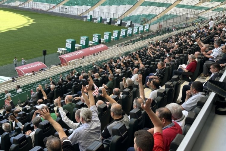 Bursaspor Sicil Kurulu: 136 kişi bilgimiz dışında eklendi