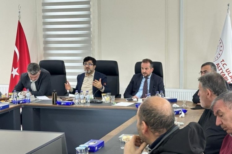 AK Parti Bursa Milletvekili &Ouml;zen hızlı tren i&ccedil;in harekete ge&ccedil;ti