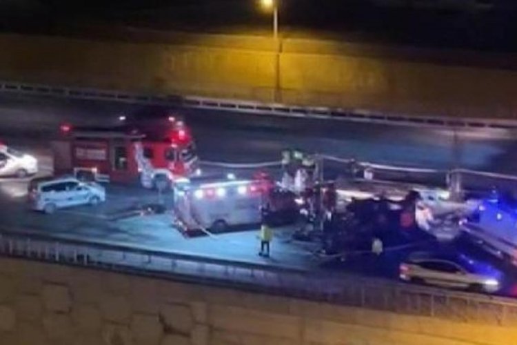 İstanbul'da trafik kazası! &Ouml;l&uuml; ve yaralılar var