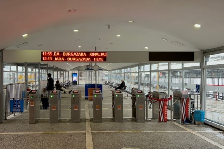 İstanbul'da bazı vapur seferleri iptal edildi