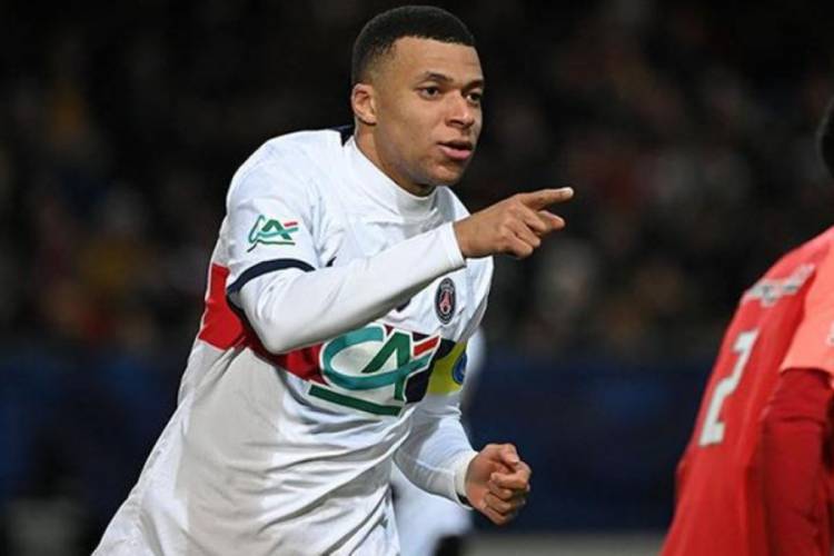 Mbappe, Real Madrid yolunda!