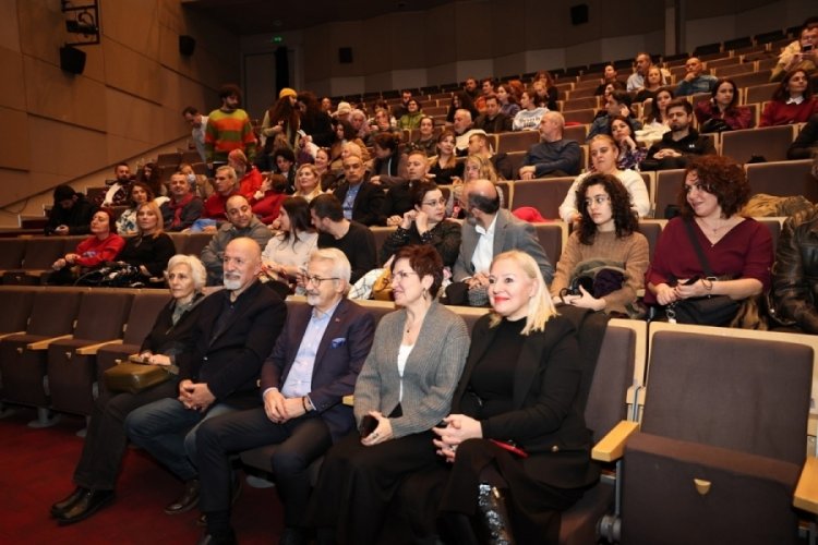 Nil&uuml;fer Oda Orkestrası 20. yaşını konserle kutladı