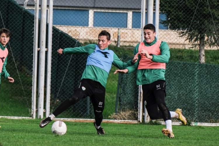 Bursaspor'da Yeni Mersin İdman Yurdu ma&ccedil;ı hazırlıkları başladı