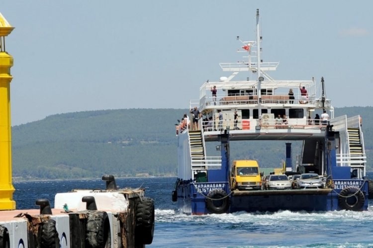 &Ccedil;anakkale'de fırtına nedeniyle yarın bazı feribot seferleri yapılamayacak