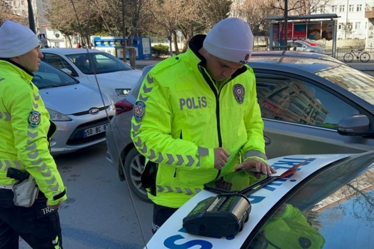 Aksaray'da trafik kural ihlallerine ge&ccedil;it yok