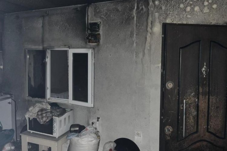 Babasına kızıp evlerini ateşe verdi, kardeşi hayatını kaybetti