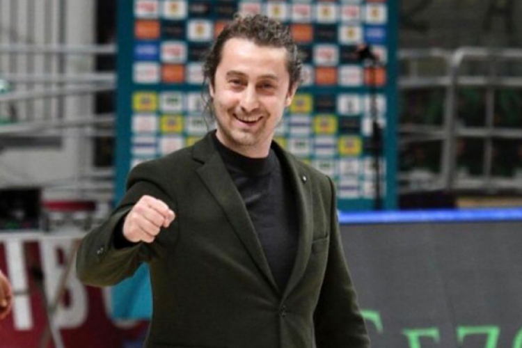Başkan Sezgin'den taraftara &ouml;nemli mesajlar