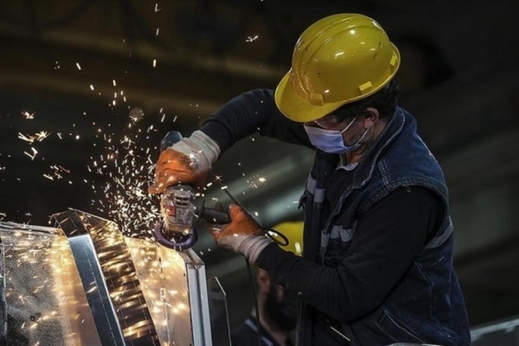 Sanayi &uuml;retimi yıllık y&uuml;zde 0,2 arttı